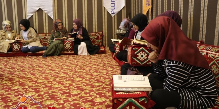 Üniversiteli öğrencilerden Barış Pınarı Harekatı'na destek